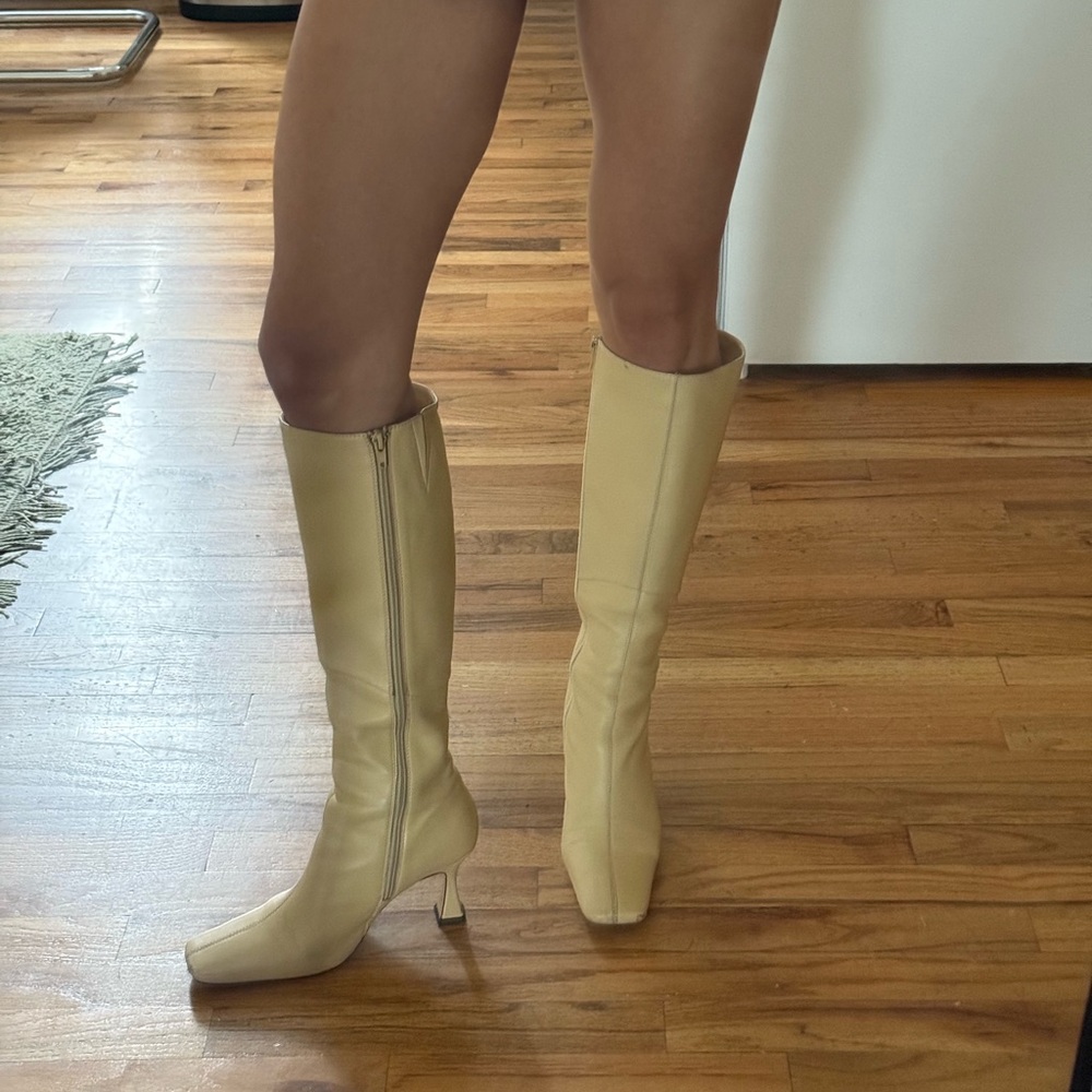 Tony Bianco Fantasy Napa Butter Boots💛
